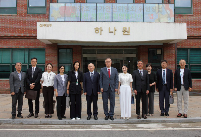 새로운 시작의 동반자, 인권의 손길 인권위원장, 하나원 방문기