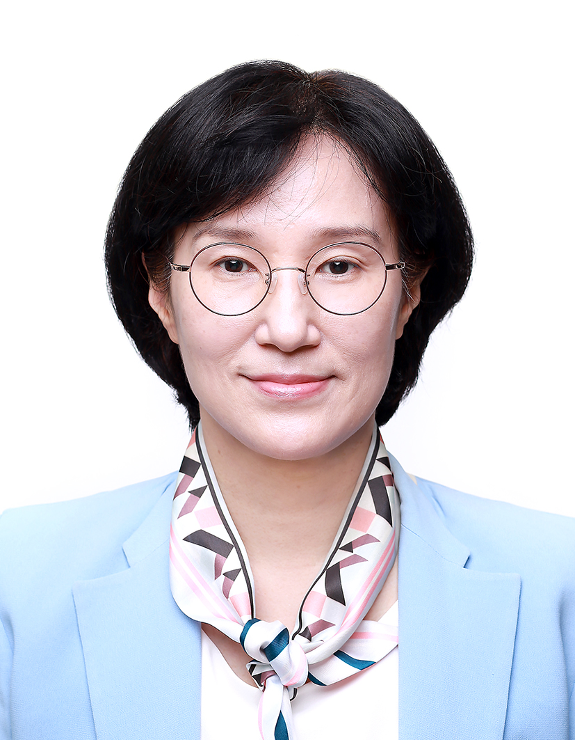 원민경 비상임위원 사진